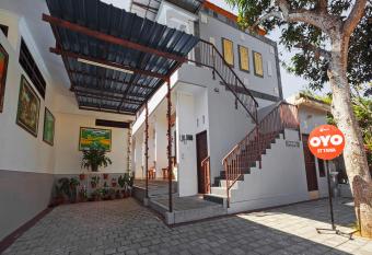 OYO 90576 St Tama allows 18 year olds to book a room