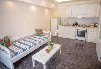 Lethe has Balcony rooms