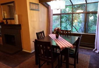 Lovely One bedroom condo with indoor fireplace. allows 18 year olds to book a room