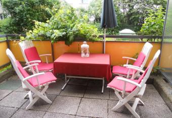 City terrace-apartment has Balcony rooms