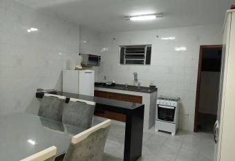 Casa Monte Castelo has Balcony rooms