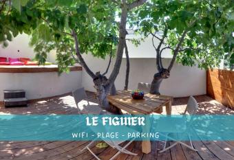 Le Figuier-les instants Charline allows 18 year olds to book a room