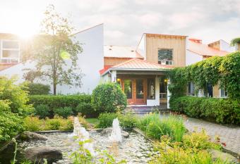 H  tel Ch  ribourg has Balcony rooms