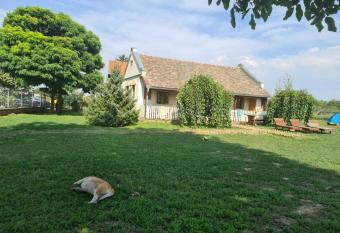 Villa Diiva   urug has Balcony rooms