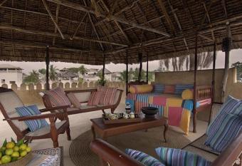 Samaki House has Balcony rooms