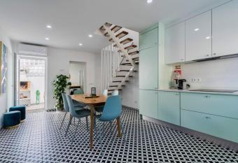 Minty House has Balcony rooms