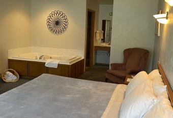 Innlet Motel has Balcony rooms