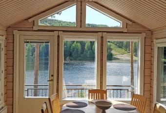 Villa Ozero allows 18 year olds to book a room