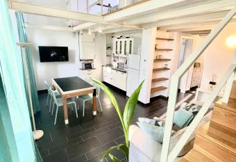 COZY LOFT MARINA VIEW allows 18 year olds to book a room