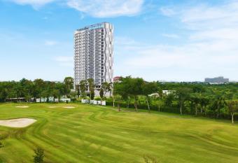 Kawana Golf Residence has Balcony rooms