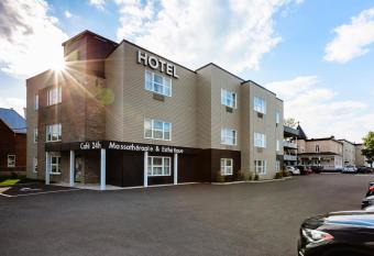 Littoral - H  tel & Spa allows 18 year olds to book a room