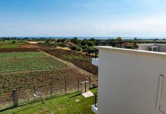 Mythic Villas has Balcony rooms