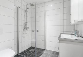 Totally independent apartment near NTNU,Lerkendal and Center allows 18 year olds to book a room