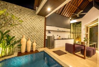 PANDAWA VILLAS SEMINYAK allows 18 year olds to book a room