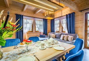 Smrekowy Domek has Balcony rooms