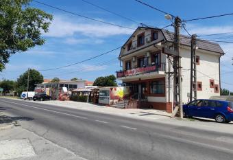 BELA & MARIO has Balcony rooms