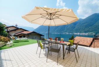 Casa Fiona - by My Home In Como allows 18 year olds to book a room