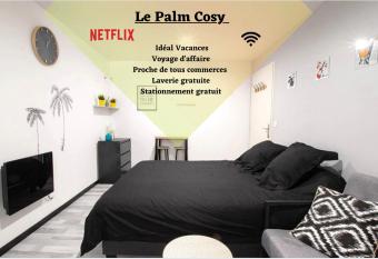 Le Palm Cosy allows 18 year olds to book a room