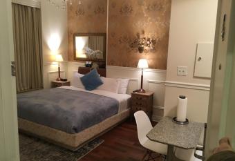 Parc Suites Hotel has Balcony rooms