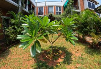 Wow Farm House has Balcony rooms