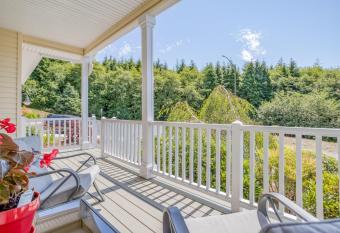 Heron's Perch has Balcony rooms