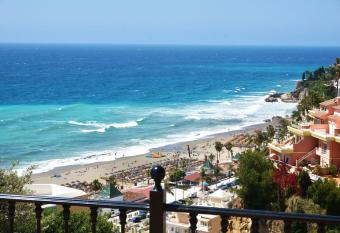 Casa Alba has Balcony rooms