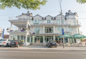 A klub apartmani has Balcony rooms
