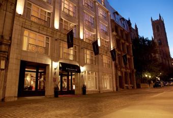 Le Saint-Sulpice Hotel Montreal has Balcony rooms