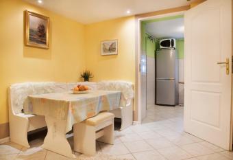 G  rska Kraina has Balcony rooms