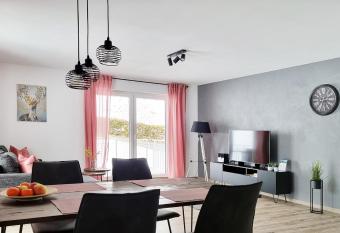 Rehkitz has Balcony rooms