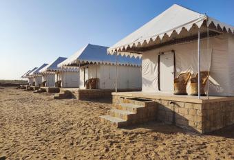 Azad Desert Safari allows 18 year olds to book a room