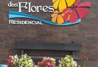 Solar das Flores apto 05 allows 18 year olds to book a room