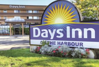 Days Inn by Wyndham Victoria On The Harbour allows 18 year olds to book a room