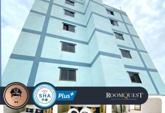 RoomQuest Chaengwattana has Balcony rooms