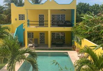 Arenas Del Mar Condos allows 18 year olds to book a room