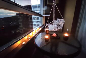 Sky Way Studio Apartment has Balcony rooms