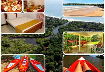 Schatzi s Hideaway has Balcony rooms