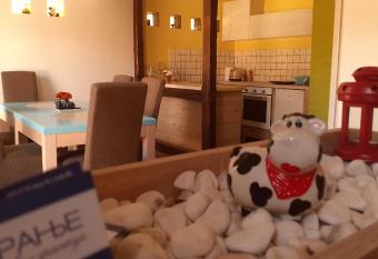 Village house Moo Moo has Balcony rooms