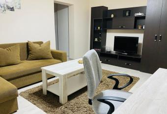 Sellada Apartament has Balcony rooms