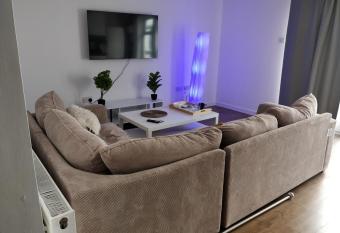 The Coach House allows 18 year olds to book a room