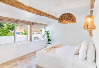 byaz selimiye has Balcony rooms