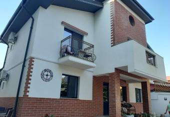 ELETON has Balcony rooms