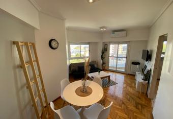 Tigre Center Tower - Con piscina y seguridad 24hs - Opcional cochera allows 18 year olds to book a room