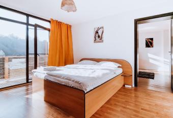 Pensiunea Bike&Bed has Balcony rooms