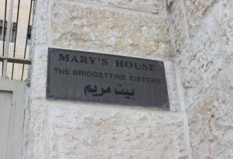 Mary s House allows 18 year olds to book a room