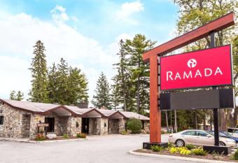 Ramada by Wyndham Ottawa On The Rideau has Balcony rooms
