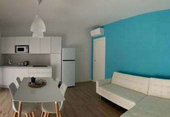 RESIDENCE BLUMAR has Balcony rooms