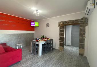 A Casa Nostra has Balcony rooms