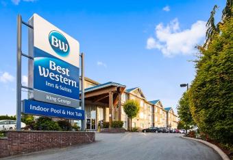 Best Western King George Inn & Suites allows 18 year olds to book a room