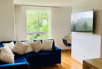 Moderno y tranquilo apartamento cerca a termales. has Balcony rooms